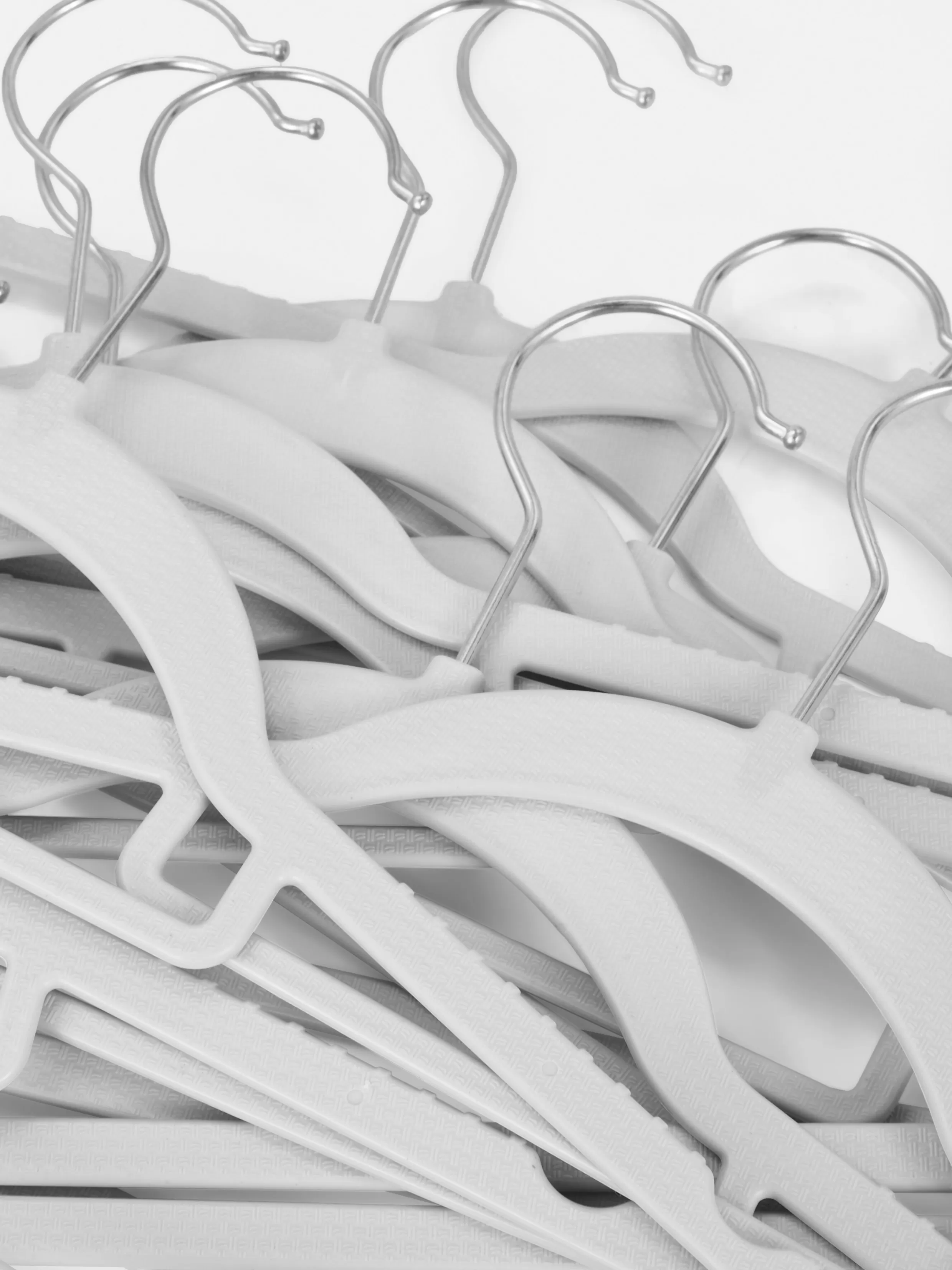 New 10-Pack Clothes Hangers Wall Storage And Hangers