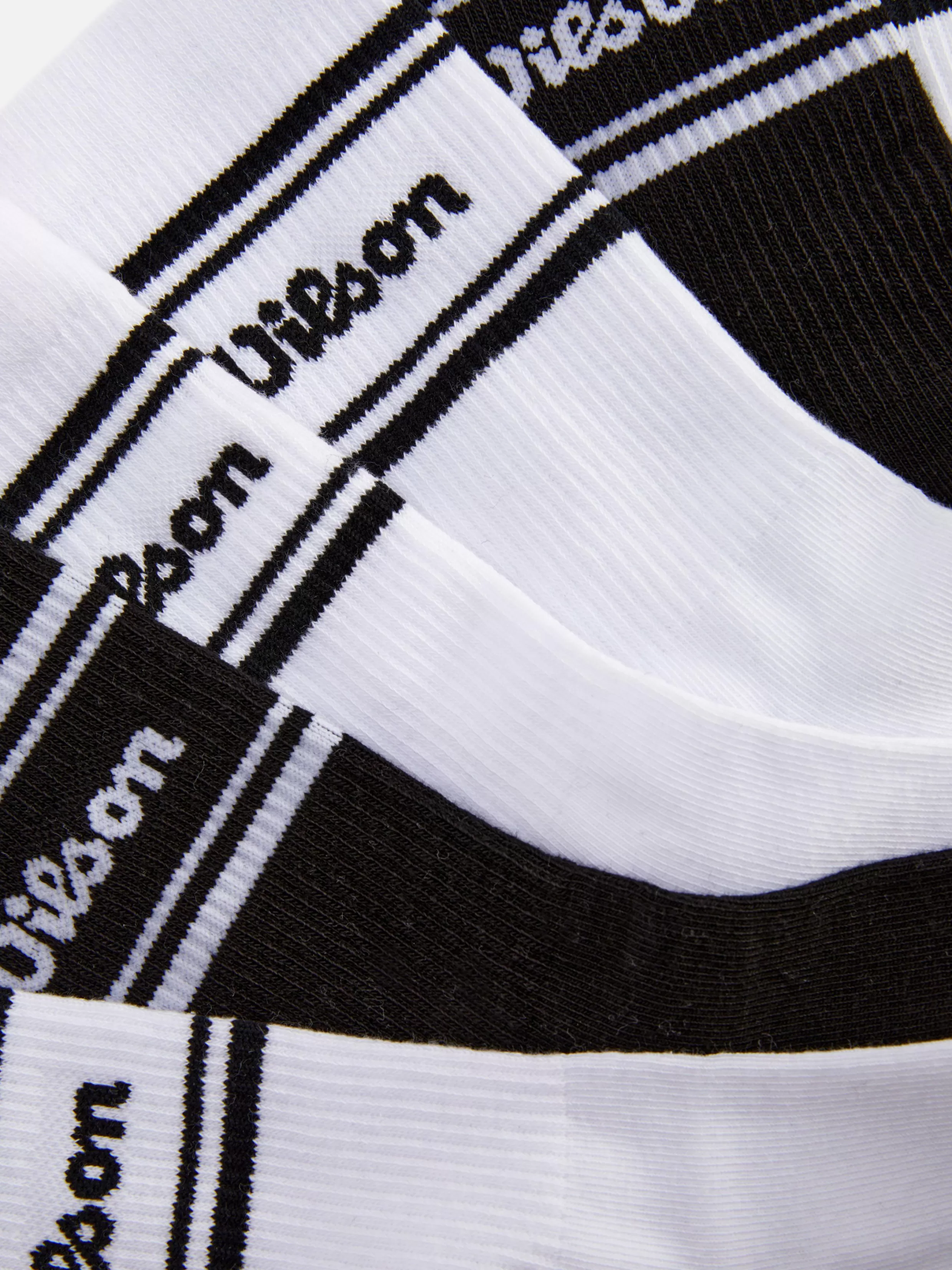 New 3-Pack Wilson Cushioned Crew Socks Women Socks