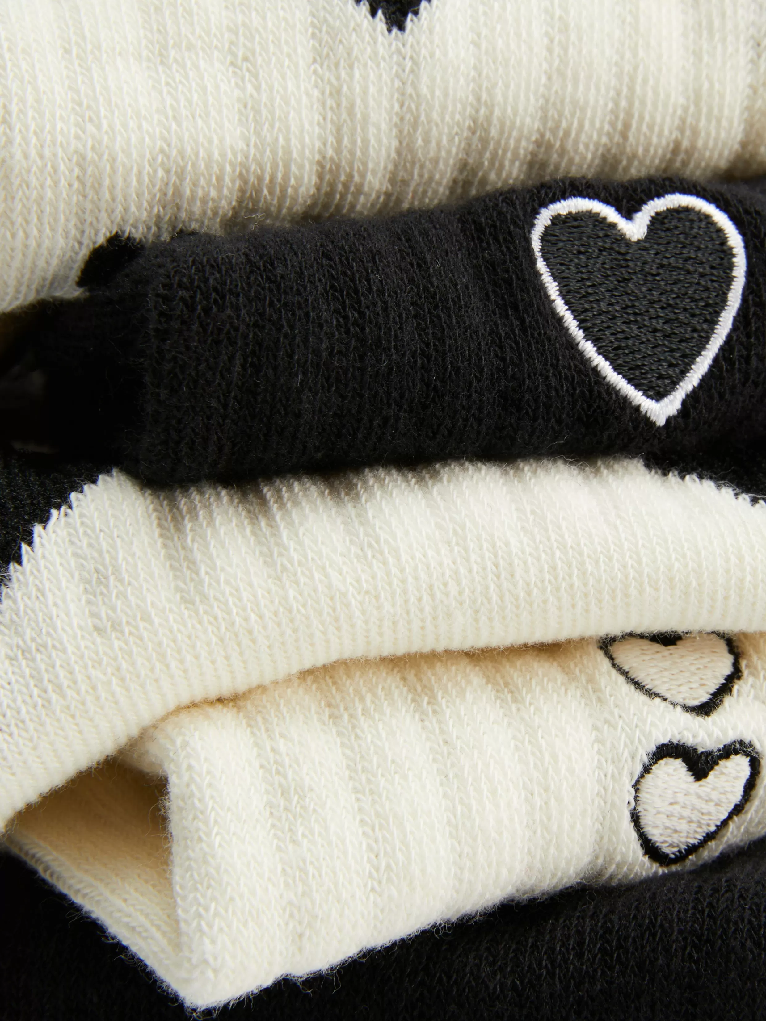 New 5-Pack Heart Crew Socks Women Socks