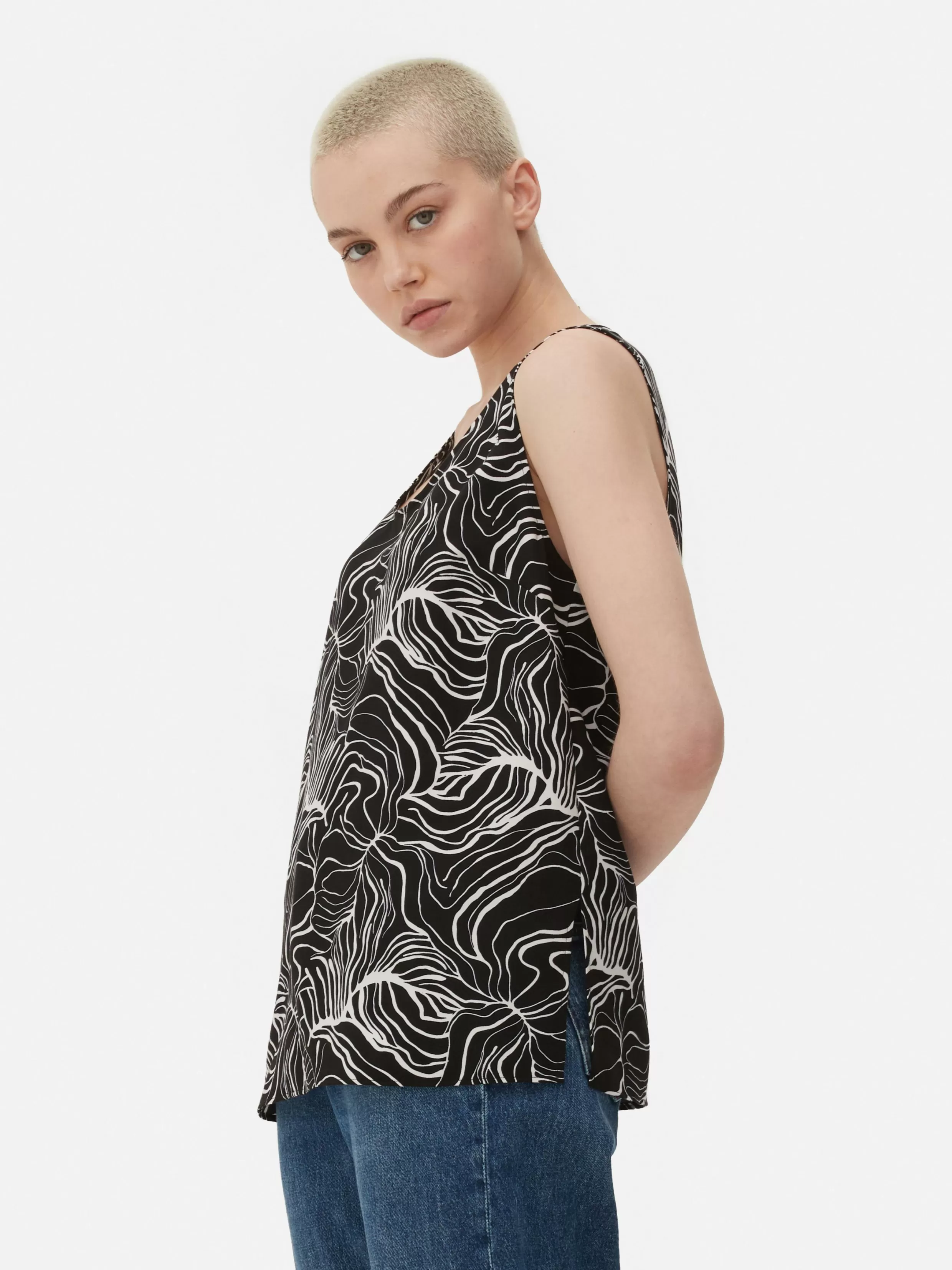 Online Abstract Print Sleeveless Top Women Shirts And Blouses