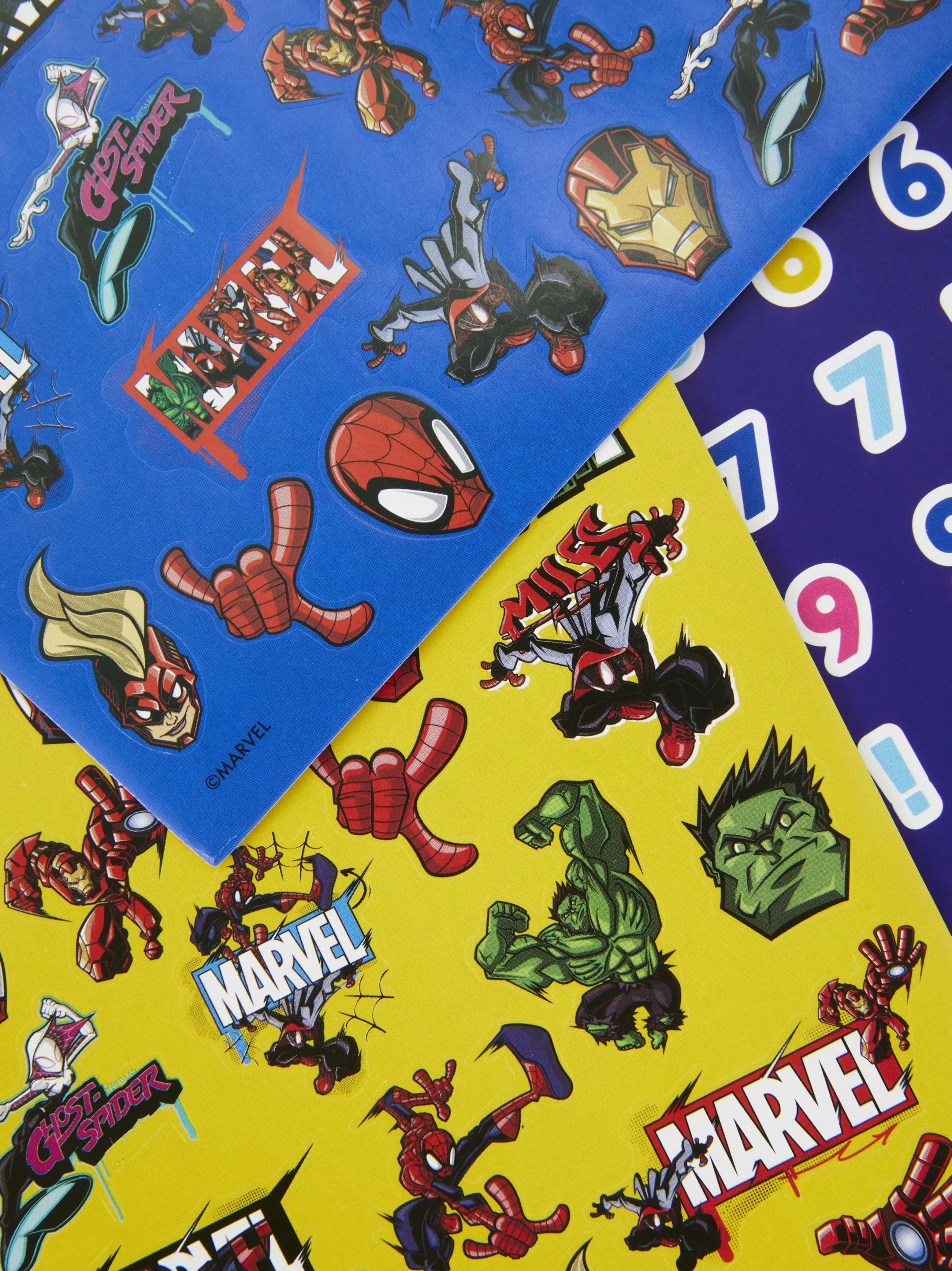 Fashion Marvel Avengers 500 Sticker Set Kids Arts And Crafts