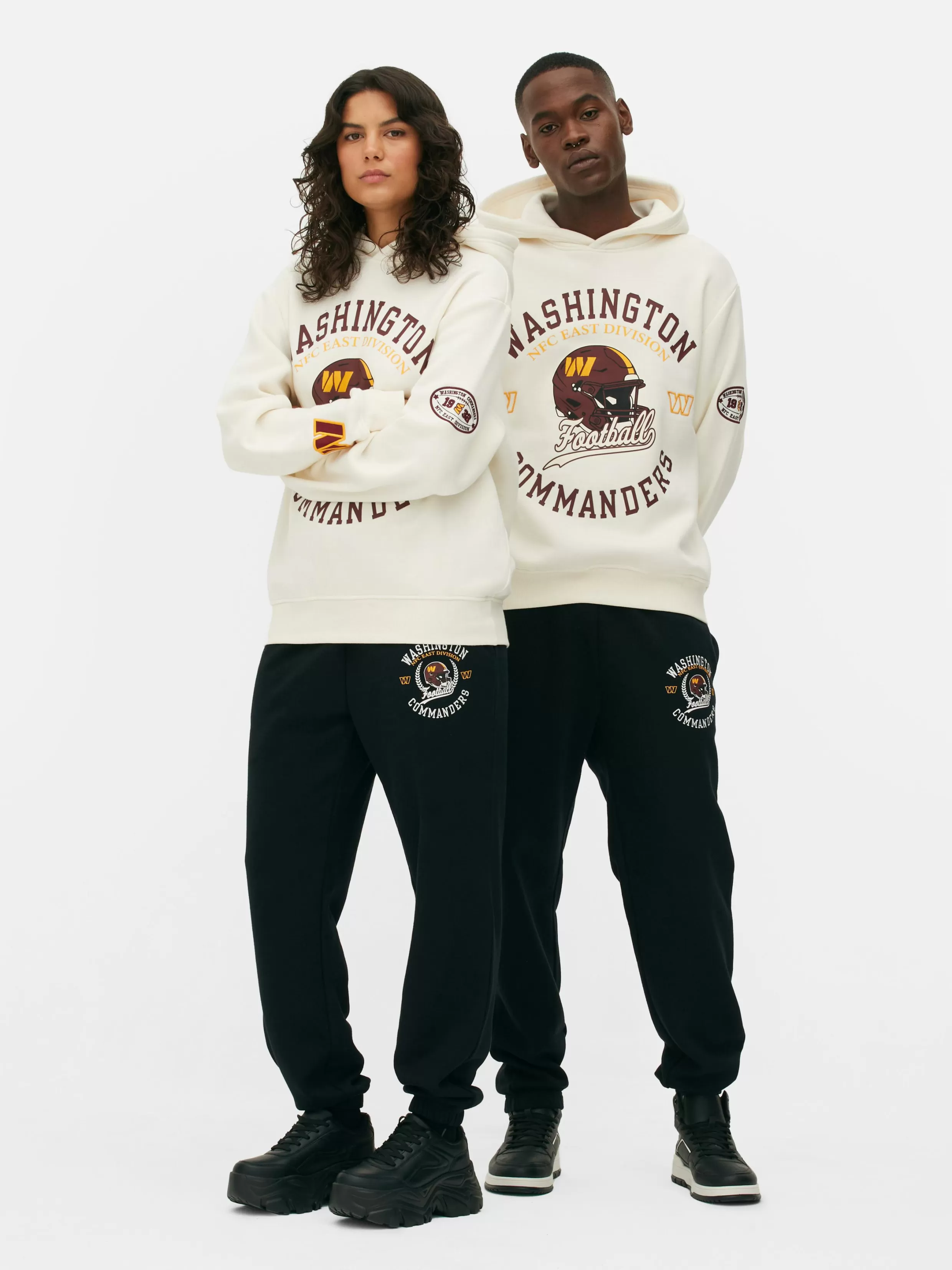 New NFL Washington Commanders Hoodie Women Graphic Tees And Sweatshirts | Hoodies And Sweatshirts