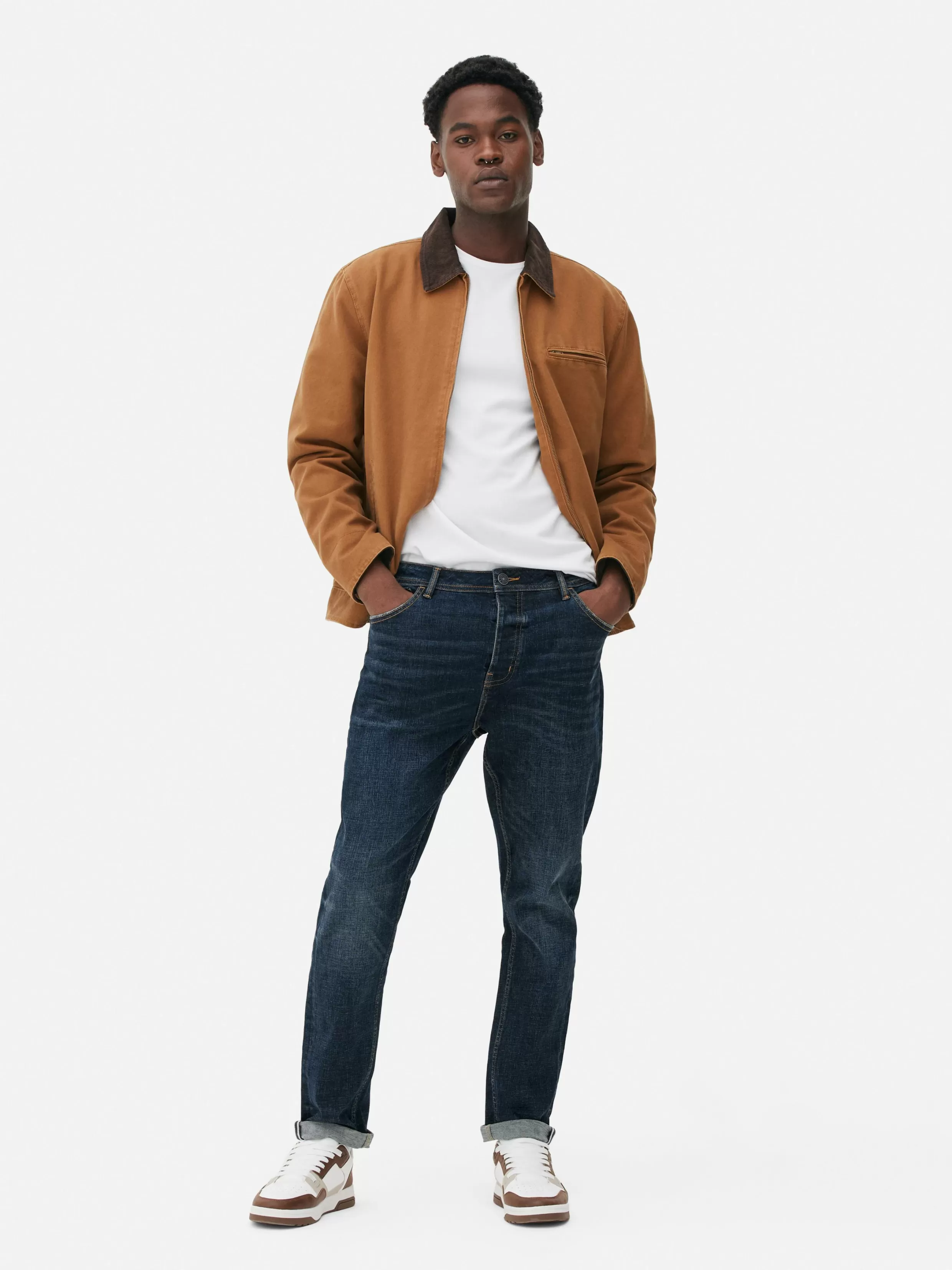 Store The Stronghold Relaxed Tapered Jeans Jeans