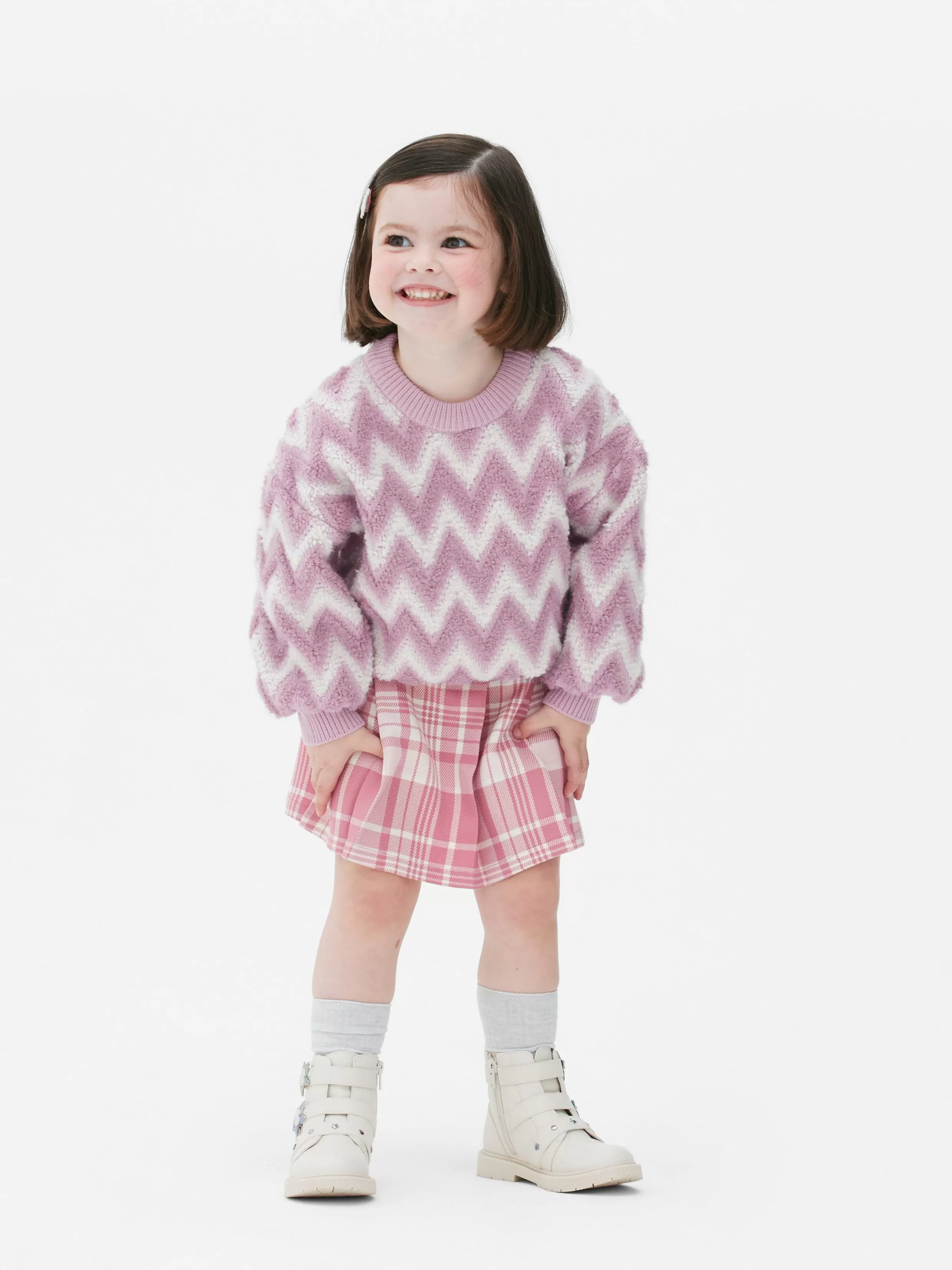 Shop Zig-Zag Pattern Fluffy Knit Sweater Kids Sweaters And Cardigans